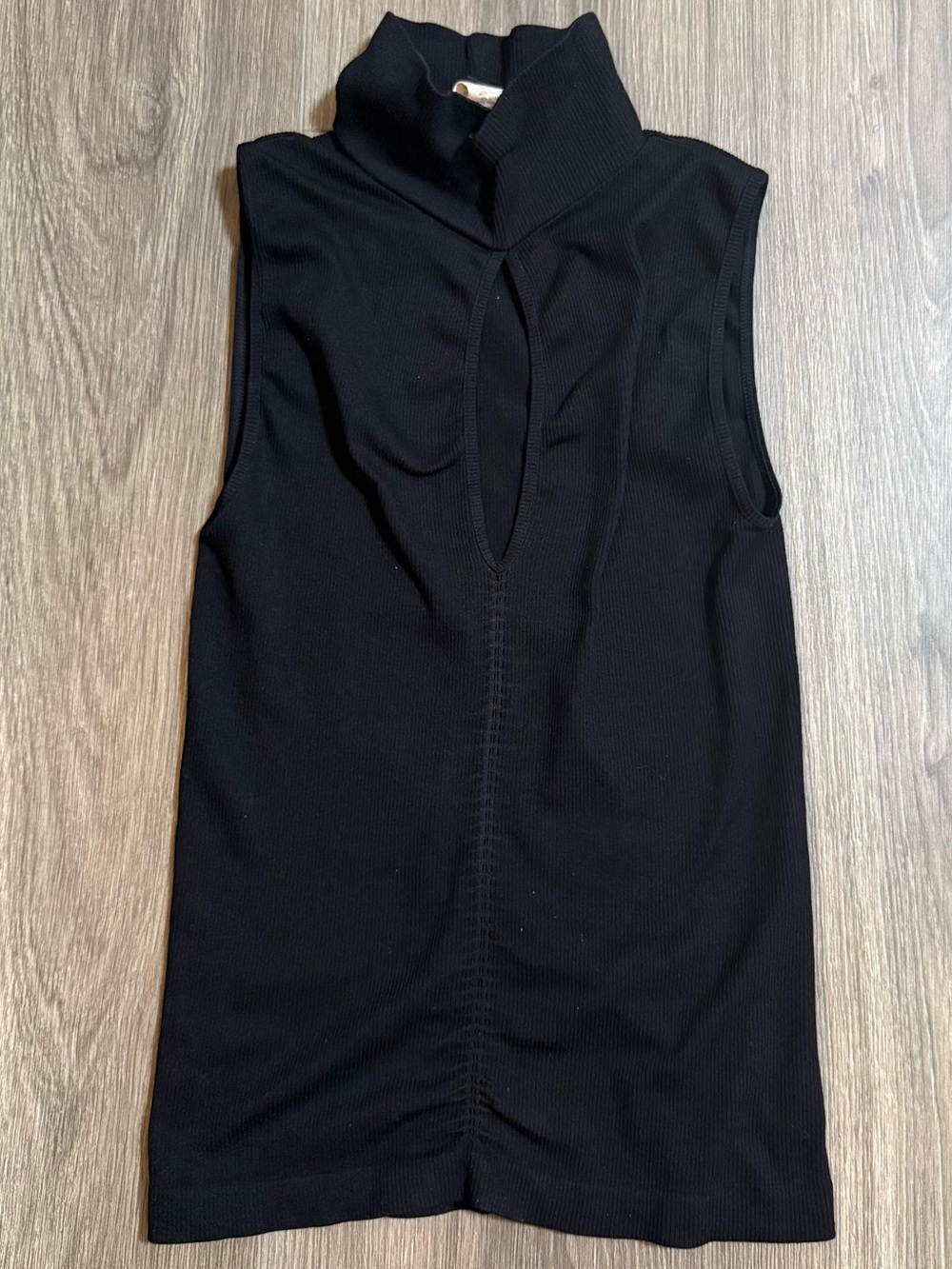 Bebe Y2K Stretchy Keyhole Cutout Top Size Small 2000s It Girl Minimal Rave Club